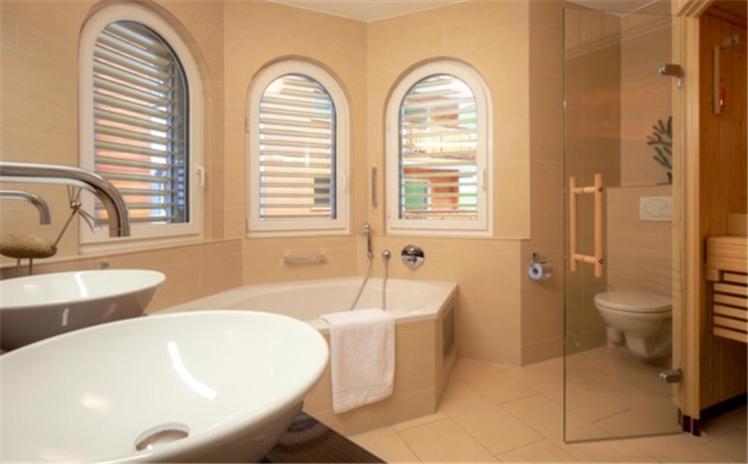 Appartement Residenz Ambassador B11 à Loèche-les-Bains Extérieur photo